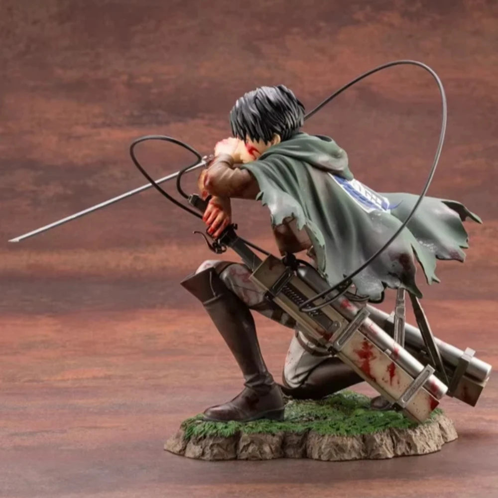 ATTACK ON TITAN LEVI ACKERMAN FIGURE